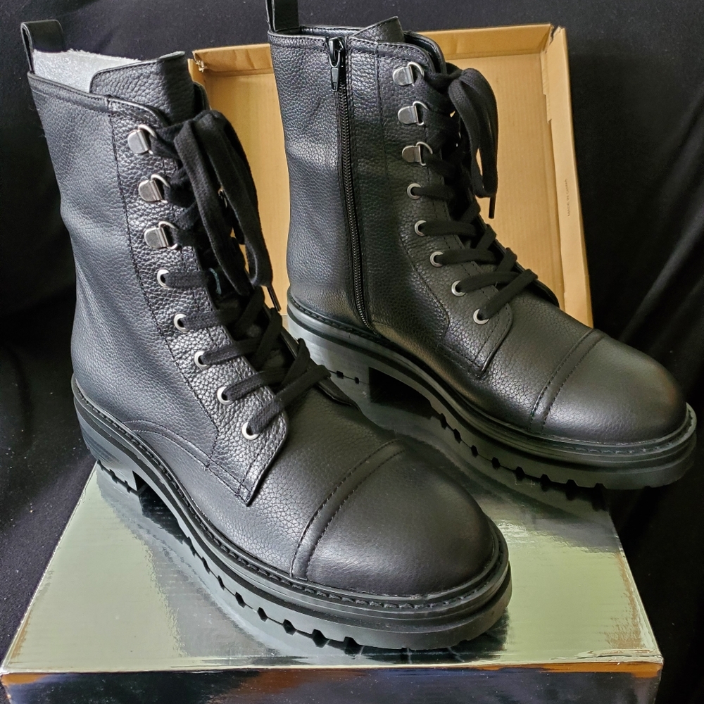 Andre Assous Black Farah Boots (Women's Size 9.5)